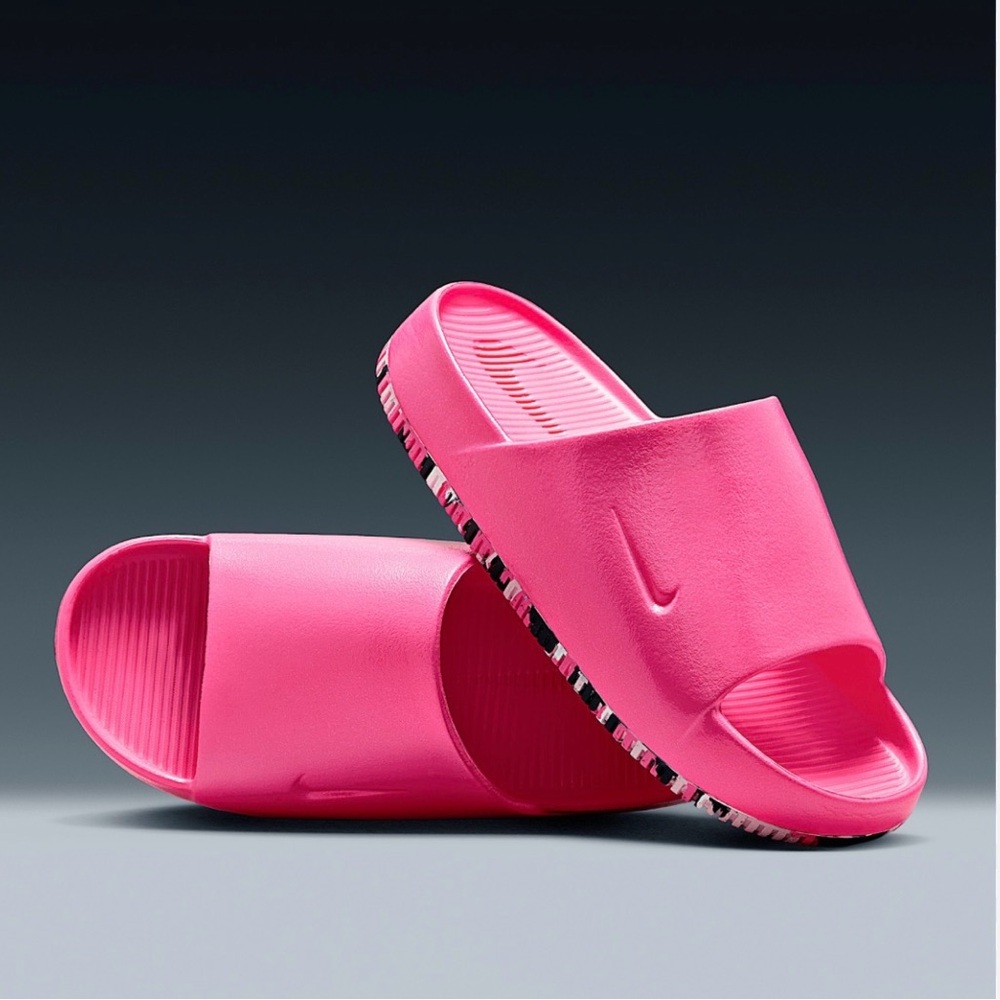 A’One Women Nike Calm Slide Size 6 NEW